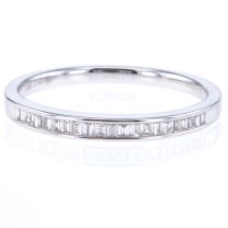 18Kt White Gold 2.5Mm Wide Channel Set Diamond Band